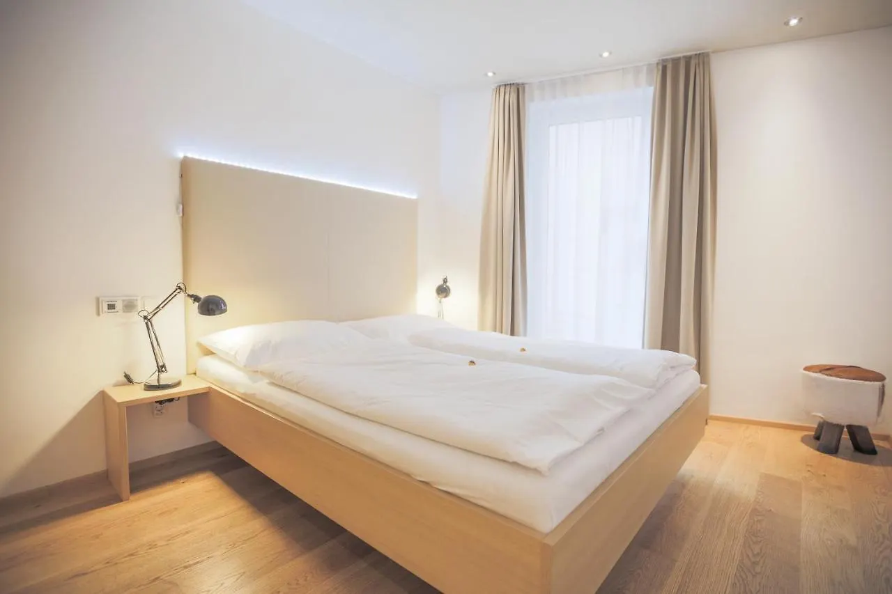 Room 4 & 5 Apartments Salzburg 0*,  Ausztria